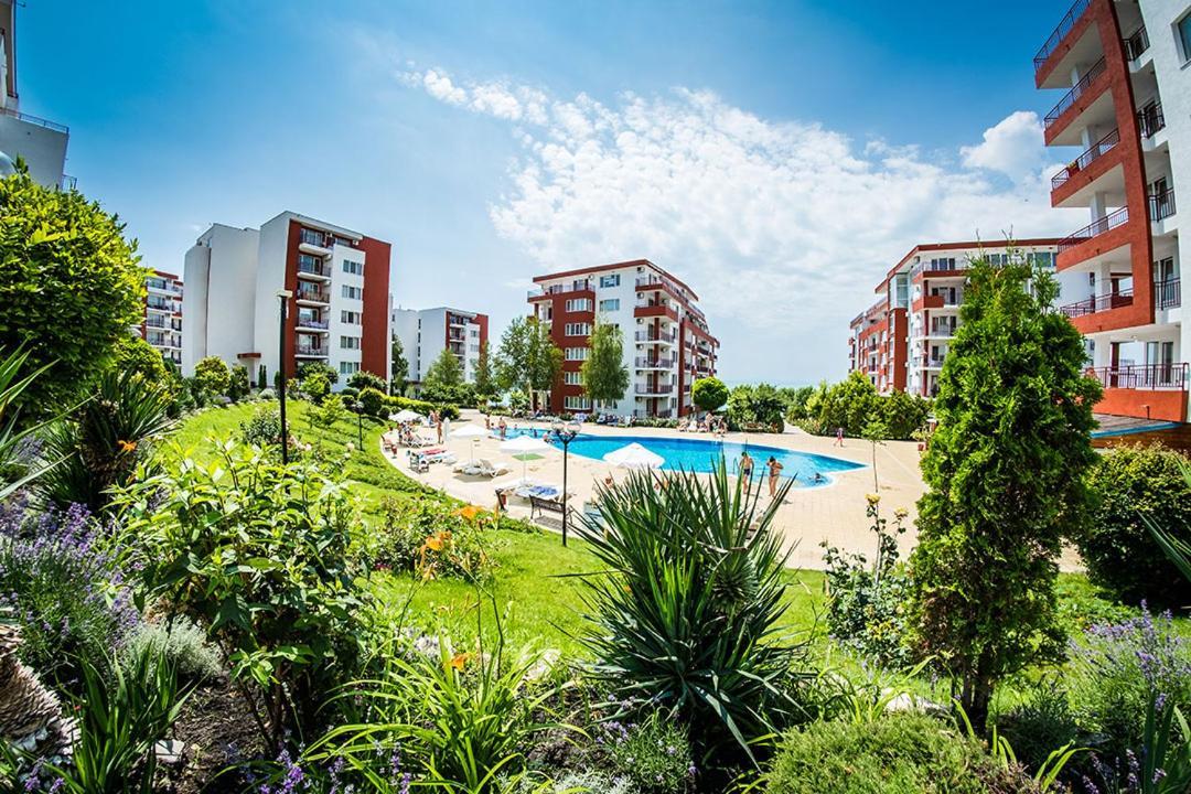 Panorama Marina Fort Beach - Premium Apartments Sea Viev スヴェティ・ヴラス エクステリア 写真