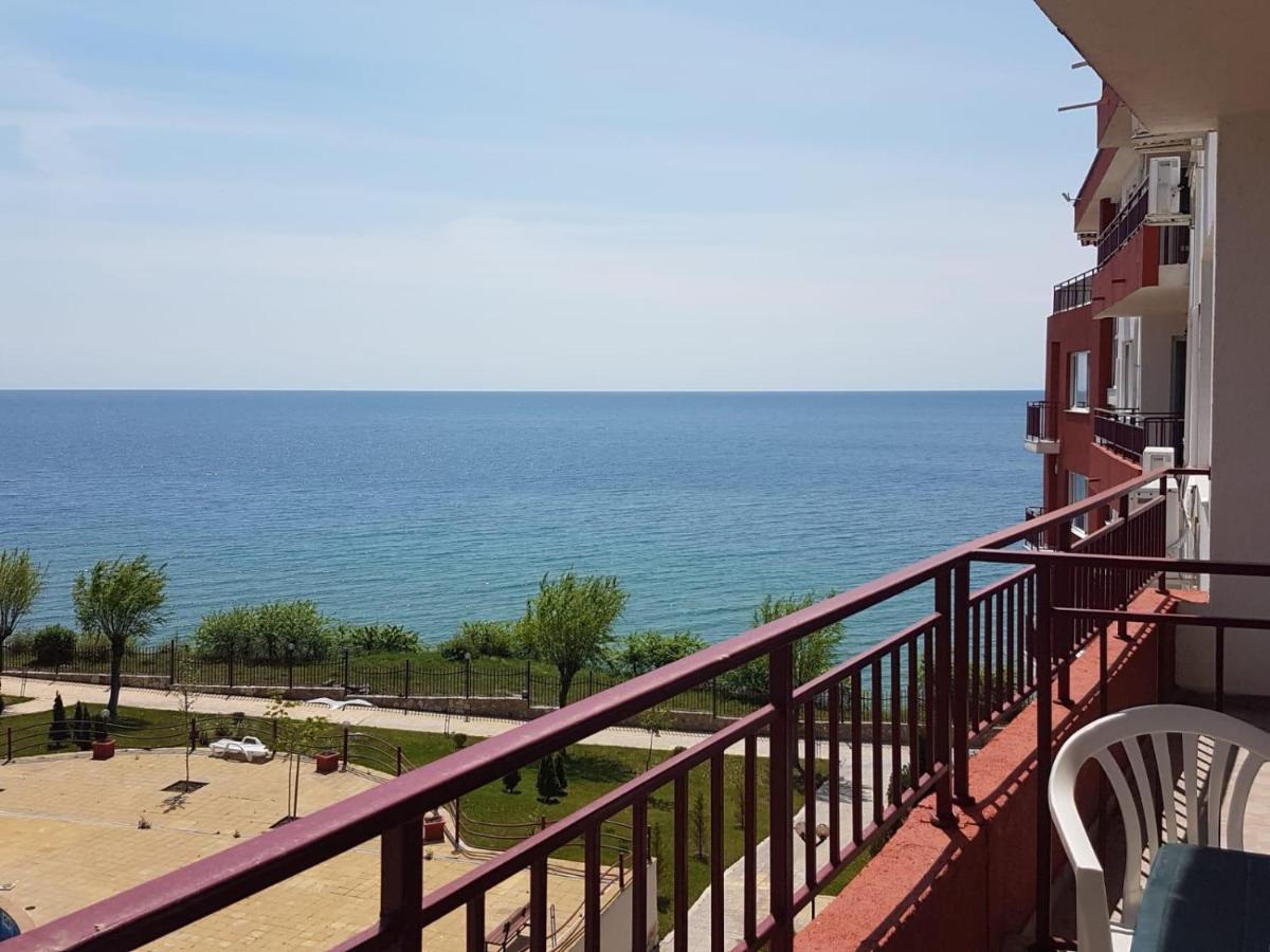 Panorama Marina Fort Beach - Premium Apartments Sea Viev スヴェティ・ヴラス エクステリア 写真