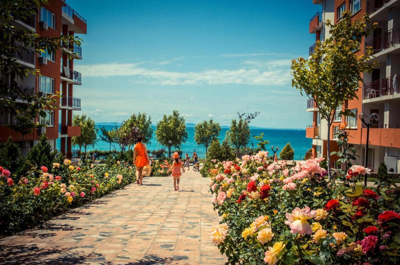 Panorama Marina Fort Beach - Premium Apartments Sea Viev スヴェティ・ヴラス エクステリア 写真