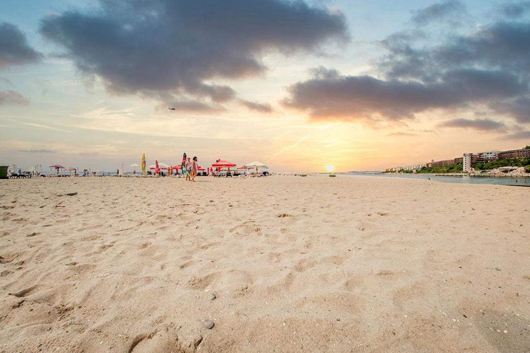 Panorama Marina Fort Beach - Premium Apartments Sea Viev スヴェティ・ヴラス エクステリア 写真