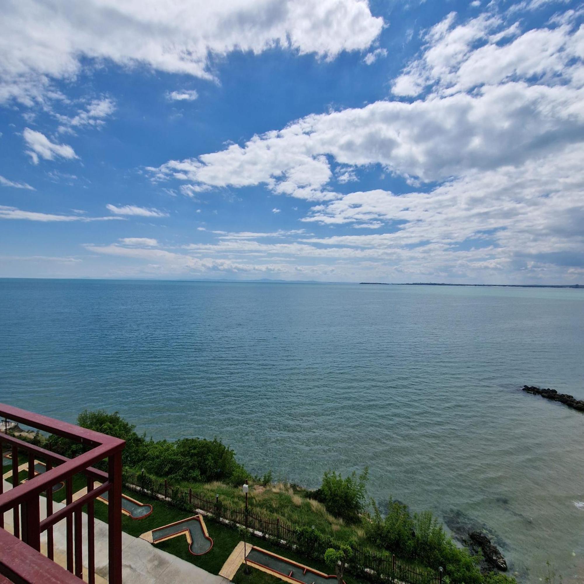 Panorama Marina Fort Beach - Premium Apartments Sea Viev スヴェティ・ヴラス エクステリア 写真