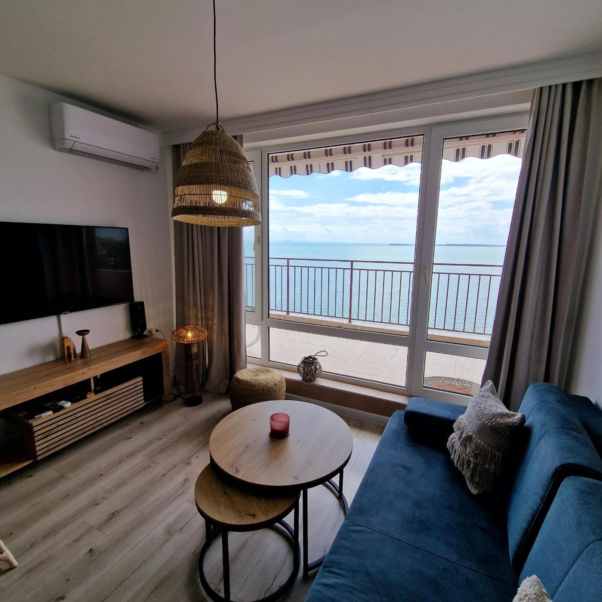 Panorama Marina Fort Beach - Premium Apartments Sea Viev スヴェティ・ヴラス エクステリア 写真